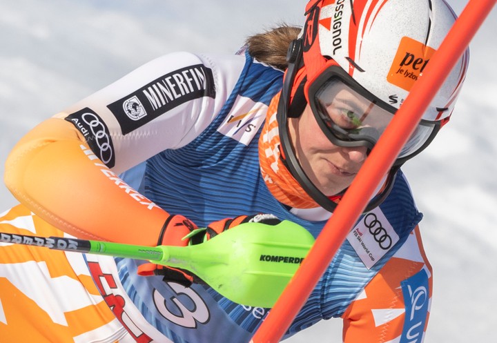 Shiffrinová vyhrala o vyše dve sekundy, Vlhová piata